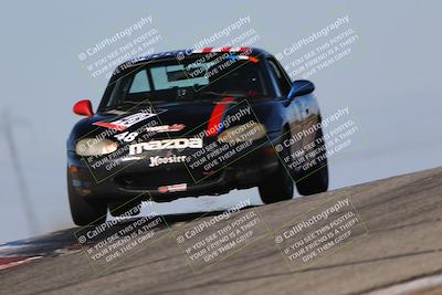 media/Oct-26-2025-CalClub SCCA (Sun) [[8ce1e69566]]/Group 5/Grapevine/